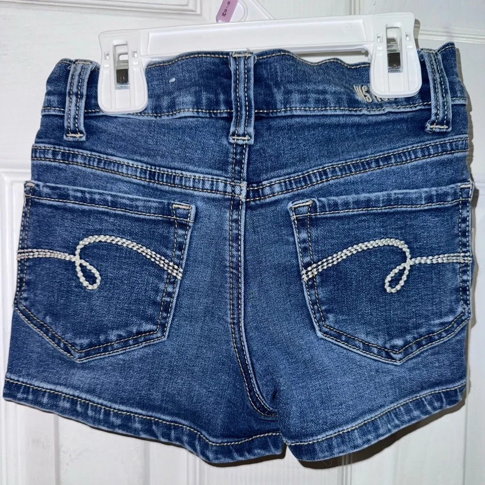 Justice Girls High Rise Denim Shorts Size 8 Button Fly Distressed Blue Jean Shor